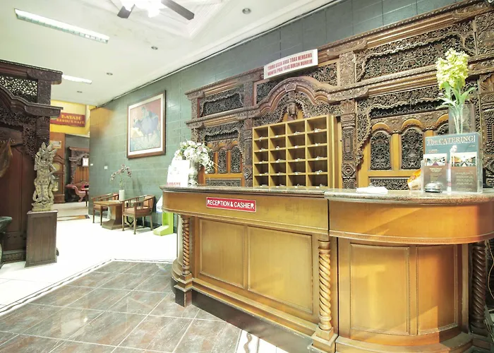 Oyo 228 Hotel Lodaya