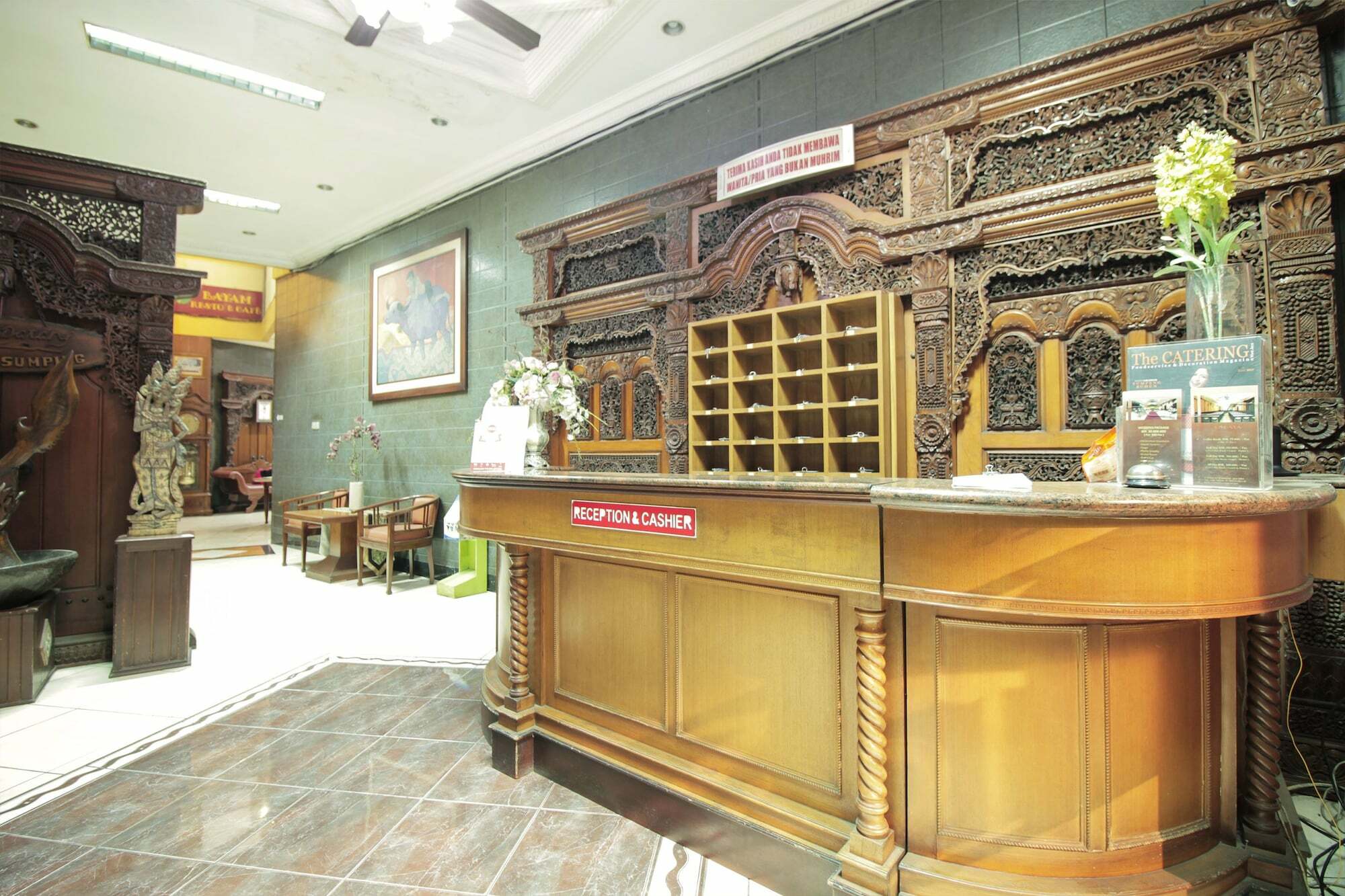 Hotel Oyo 228 Lodaya 2*